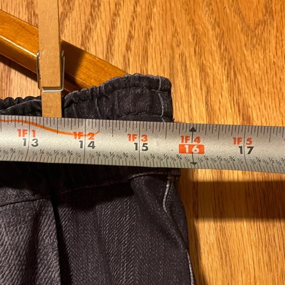 Lucy Black Jogger Pants - Picture 8 of 12